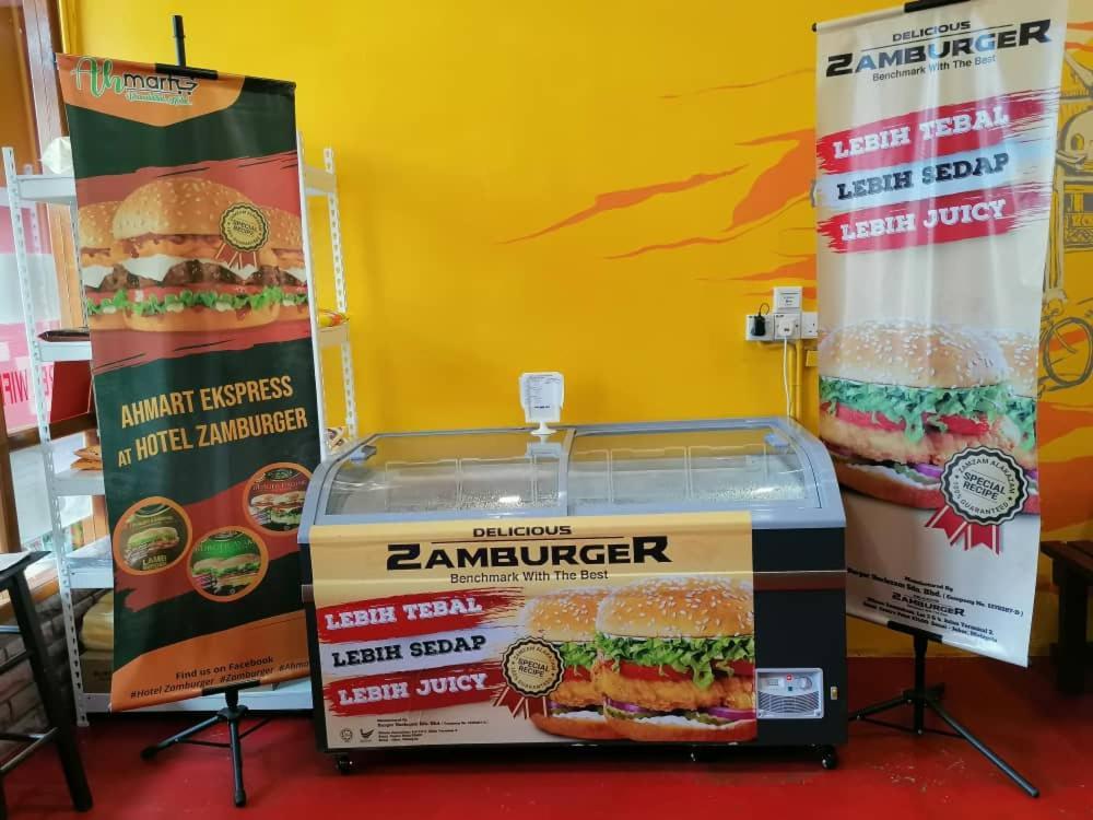 ホテル ザンバーガー ヘリテージ マラッカ Malacca エクステリア 写真